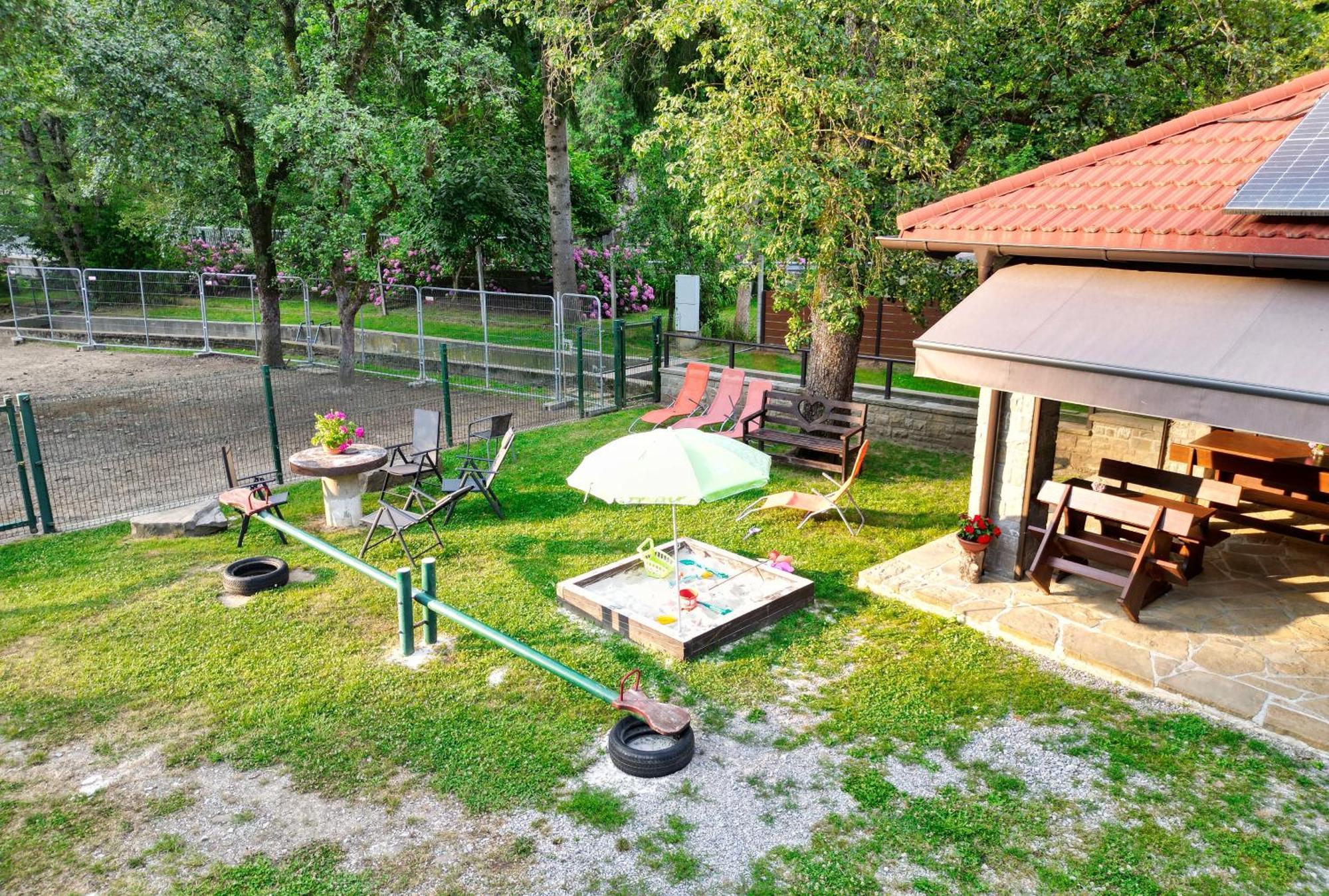 Domacija Bubec Villa Ilirska Bistrica Kültér fotó