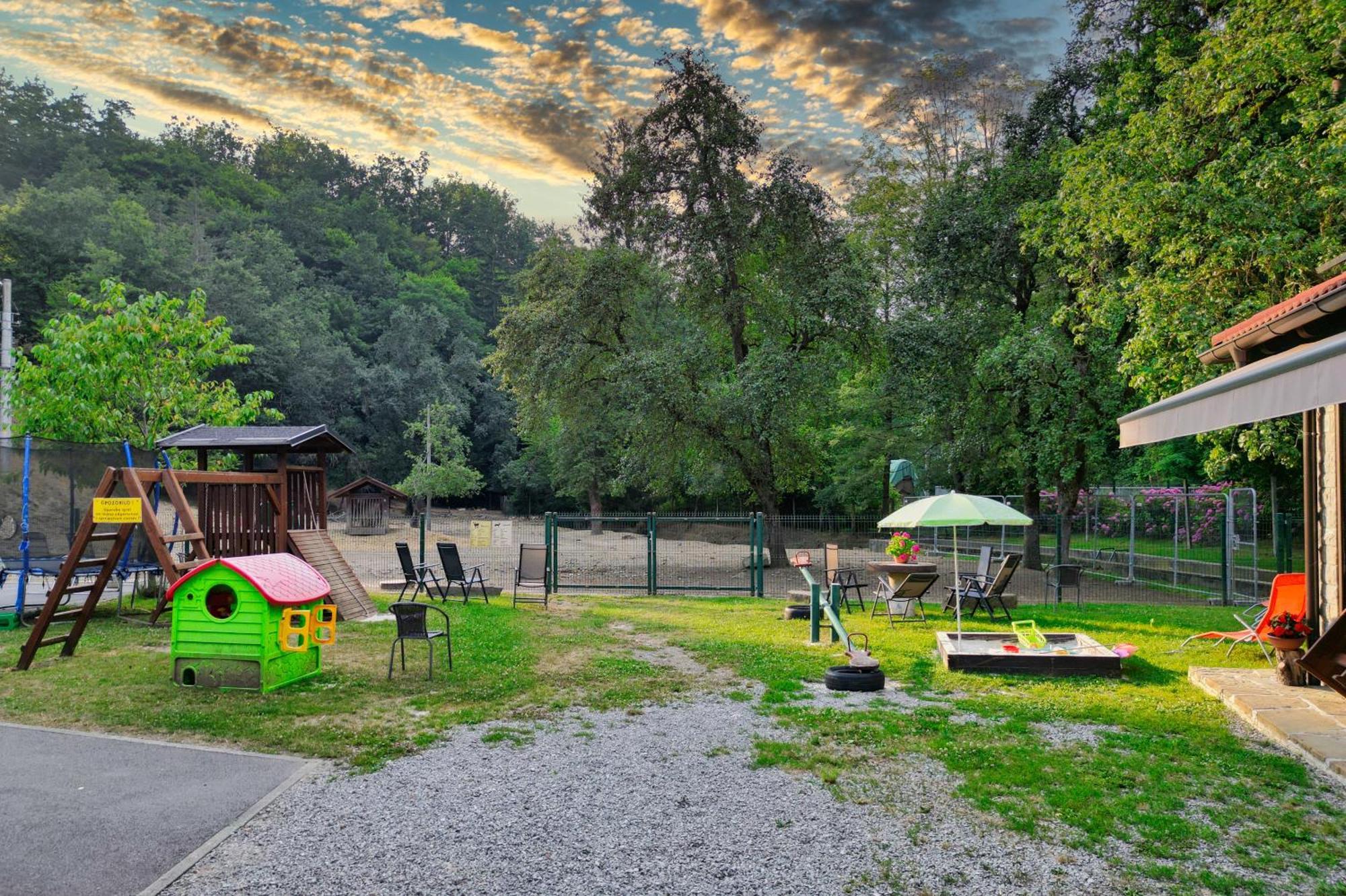 Domacija Bubec Villa Ilirska Bistrica Kültér fotó