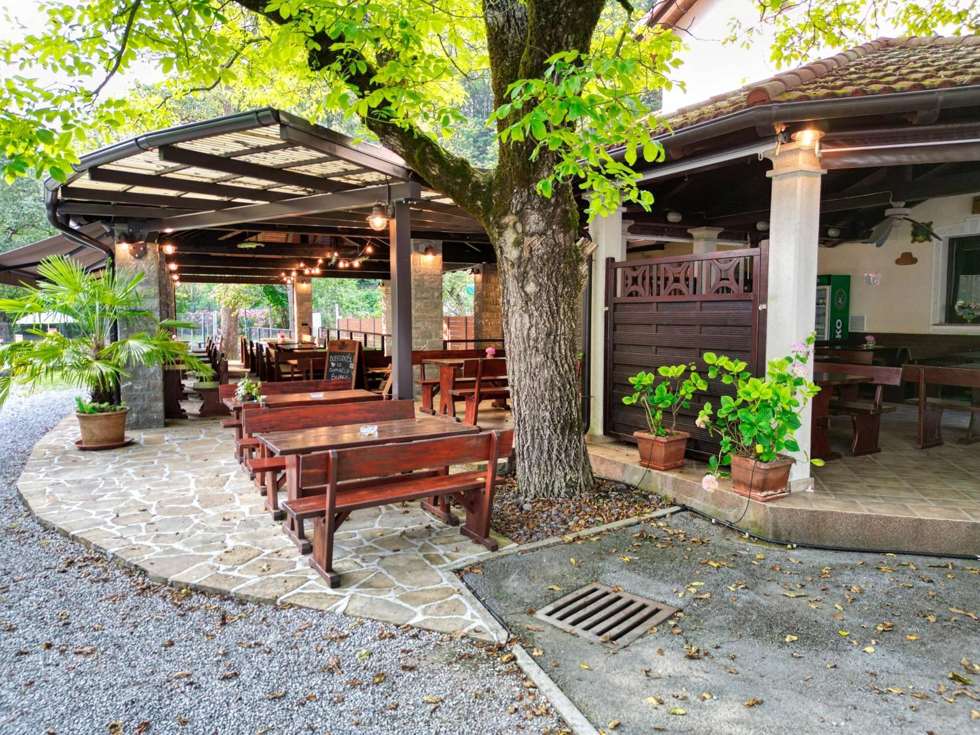 Domacija Bubec Villa Ilirska Bistrica Kültér fotó
